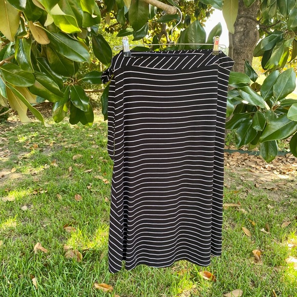 Adrienne Vittadini - Picture 8 of 10